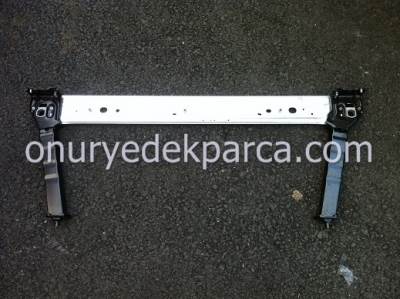 Renault Megane 3 Ön Beşik Demiri Radyatör Traversi 544F00003R