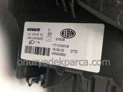 Dacia Sandero Stepway Sağ Far Siyah 260104793R