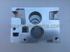 Renault Clio Kangoo Megane 1.4 1.6 8v Silindir Kapağı Orjinal K7M-K7J 7701472681 Renault Clio Kangoo Megane 1.4 1.6 8v Silindir Kapağı Orjinal K7M-K7J 7701472681