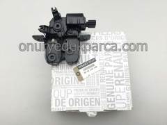 905030010R Dacia Duster Bagaj Kilidi